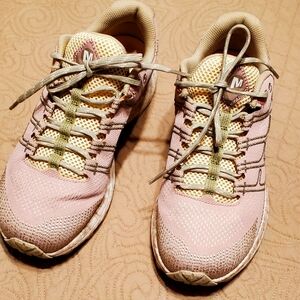 Women's Merrell Moab Flight Hiking Shoe, size 8